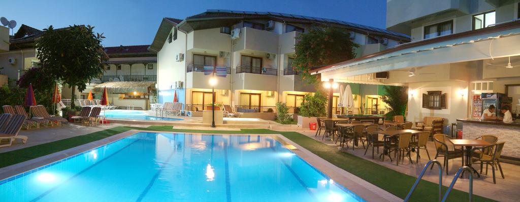 Bonjour Hotel Мармарис Екстер'єр фото