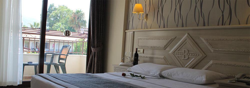 Bonjour Hotel Мармарис Екстер'єр фото